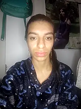 Ariell Kieran online show from 10/12/25, 06:12