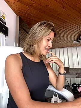 Andrea18 blonde online show from 11/05/25, 04:07