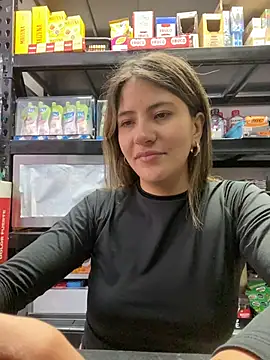 Andrea18 blonde online show from 04/11/26, 02:21