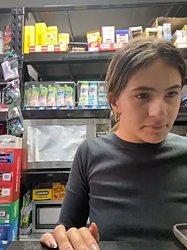 Andrea18 blonde online show from 04/18/26, 07:58