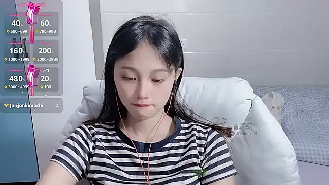 xunian71O online show from 02/22/25, 01:33