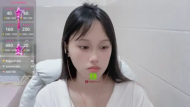 xunian71O online show from 03/16/25, 02:33