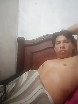 snake on online show from 02/04/25, 04:08