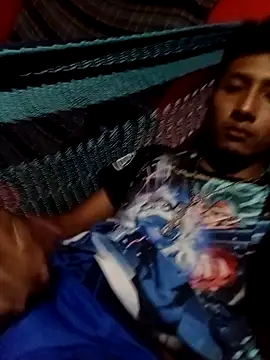 Snapshot of astro35 chatting on 11/04/25, 08:13 astro35 online show from 11/04/25, 08:13