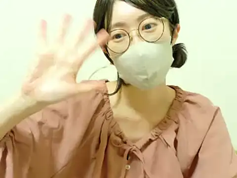 Snapshot of RIO_o0 chatting on 11/28/25, 01:36 RIO o0 online show from 11/28/25, 01:36