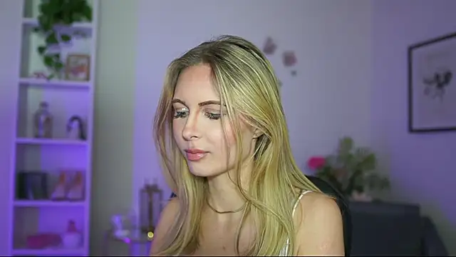 catecrago  online show from 02/26/25, 01:52