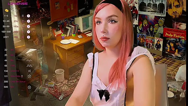 Snapshot of Bibi_Iva chatting on 09/23/25, 08:34 Bibi Iva online show from 09/23/25, 08:34