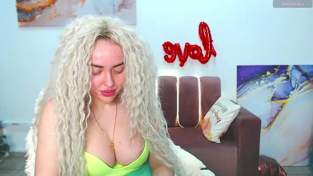 MissisCaty online show from 02/28/25, 01:47