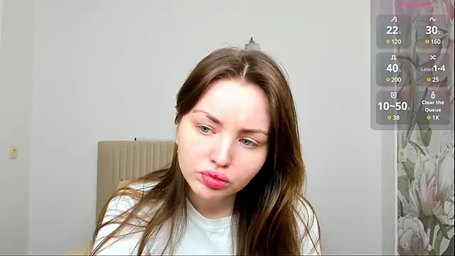 Lora Rosee online show from 03/06/25, 05:14