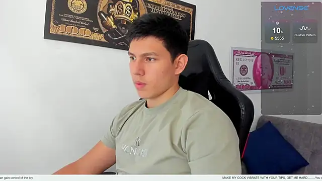 Snapshot of JamesCr_ chatting on 03/14/25, 08:49 JamesCr  online show from 03/14/25, 08:49