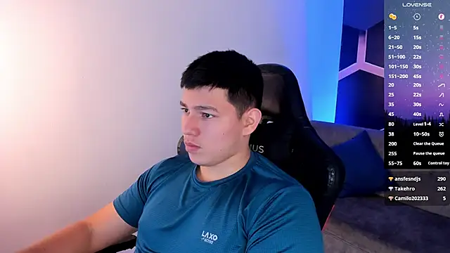 JamesCr  online show from 01/18/26, 04:05