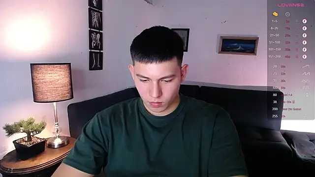 JamesCr  online show from 02/11/26, 12:48