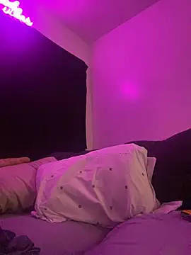 nadia06 online show from 09/15/25, 04:23