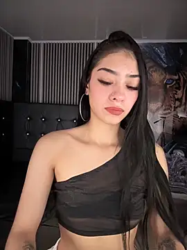 TayylorSexx online show from 12/17/25, 05:24