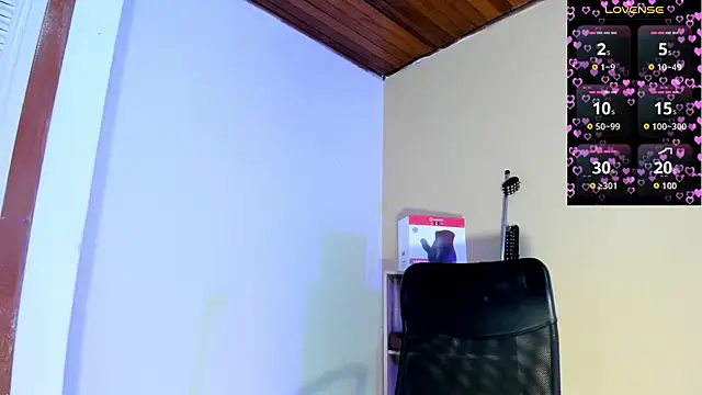 Violetta 0 online show from 12/20/25, 01:51