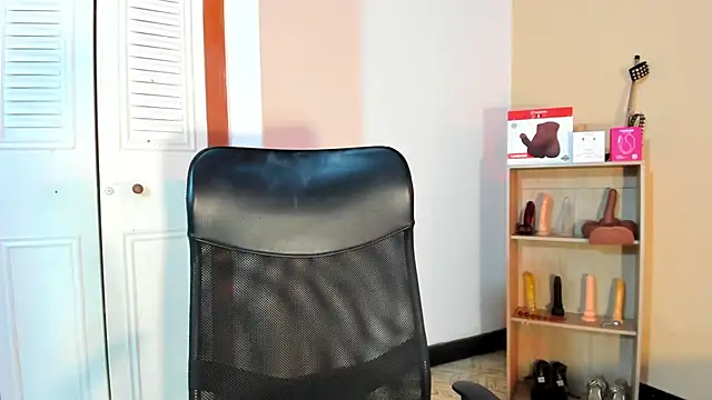 Violetta 0 online show from 02/13/26, 02:02