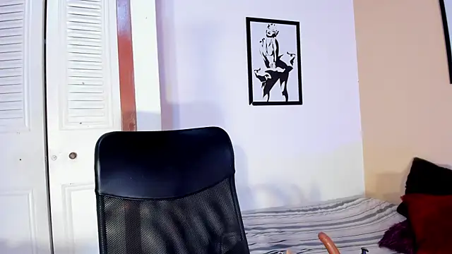 Violetta 0 online show from 04/15/26, 07:58