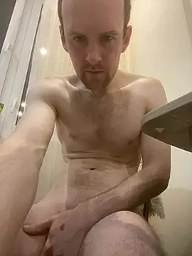 LynnAhNight online show from 02/25/26, 03:16