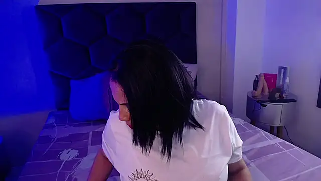 GochitaWild online show from 09/27/25, 08:14