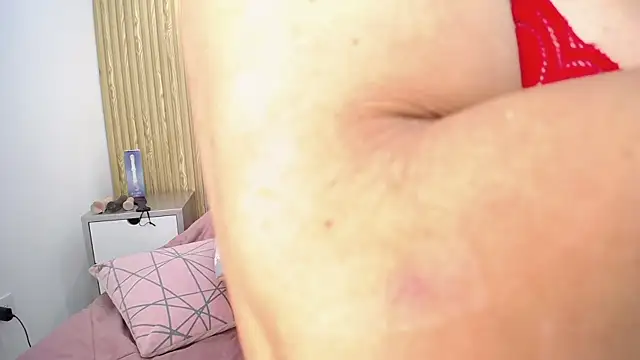 GochitaWild online show from 04/21/26, 01:42