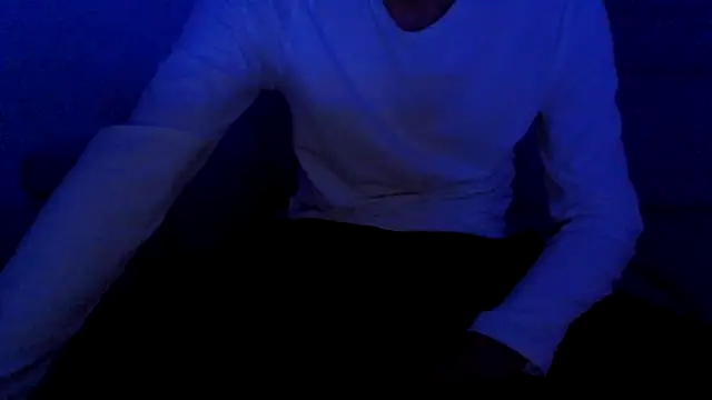 ANGELSANTAMARIA- online show from 10/09/25, 06:33