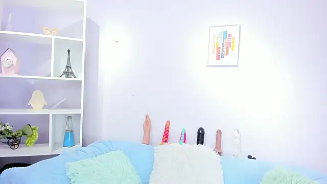 Snapshot of Hiyakasudere chatting on 09/08/25, 06:40 Hiyakasudere online show from 09/08/25, 06:40