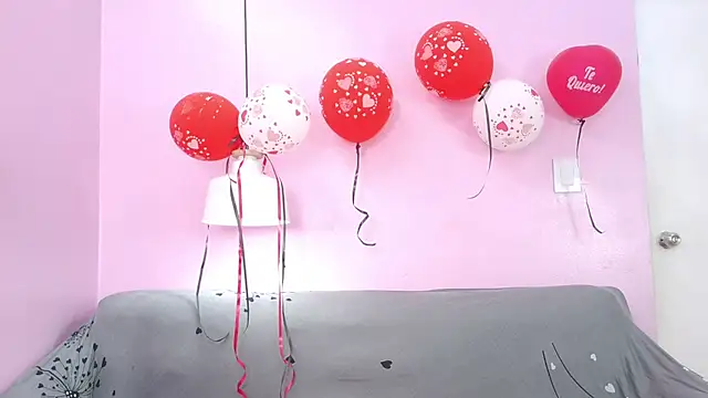 Snapshot of Hiyakasudere chatting on 03/02/26, 06:04 Hiyakasudere online show from 03/02/26, 06:04