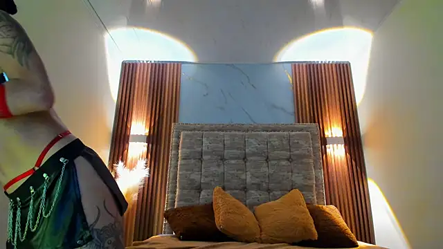 jessi lemuss online show from 03/12/25, 11:44