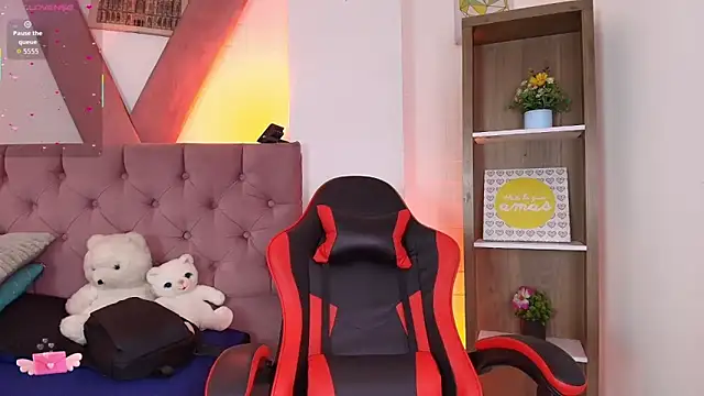 PepperTwink online show from 02/25/26, 04:27