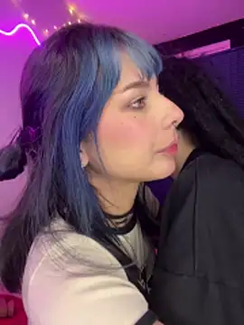 mavimist   online show from 12/04/25, 01:48