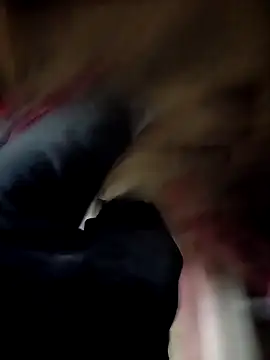 Snapshot of Dam70 chatting on 09/15/25, 06:08 Dam70 online show from 09/15/25, 06:08