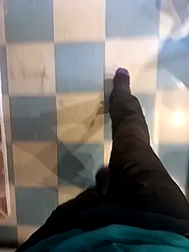 Snapshot of Dam70 chatting on 10/07/25, 03:20 Dam70 online show from 10/07/25, 03:20