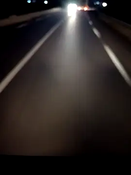 Snapshot of Dam70 chatting on 12/18/25, 06:30 Dam70 online show from 12/18/25, 06:30