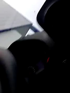 Snapshot of Dam70 chatting on 02/06/26, 09:34 Dam70 online show from 02/06/26, 09:34