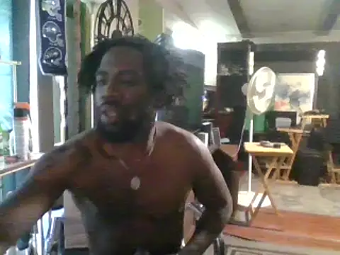 Snapshot of BigDMann40 chatting on 02/20/25, 05:51 BigDMann40 online show from 02/20/25, 05:51