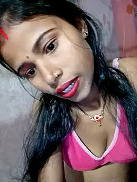 Snapshot of Miss_triha chatting on 02/07/25, 07:06 Miss triha online show from 02/07/25, 07:06