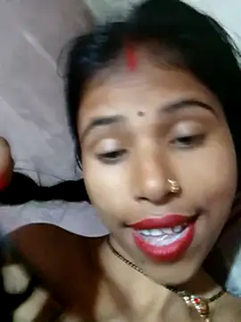 Snapshot of Miss_triha chatting on 02/26/25, 12:16 Miss triha online show from 02/26/25, 12:16