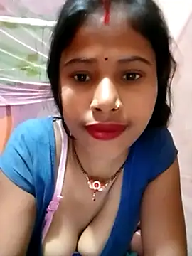 Snapshot of Miss_triha chatting on 03/16/25, 02:32 Miss triha online show from 03/16/25, 02:32