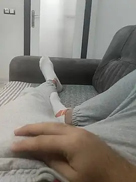 legolasleo online show from 11/08/25, 06:51