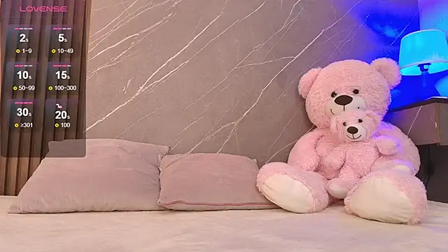 ariana jhonson1 online show from 02/18/26, 12:23