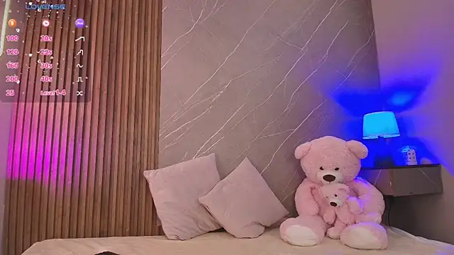 ariana jhonson1 online show from 03/10/26, 12:43