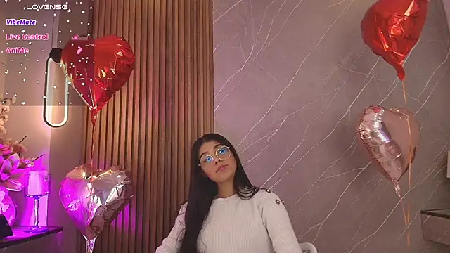 ariana jhonson1 online show from 04/01/26, 12:28