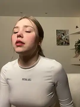 YourMegan online show from 04/18/26, 06:34