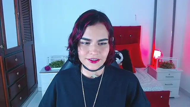 veronica luar online show from 12/03/25, 04:31