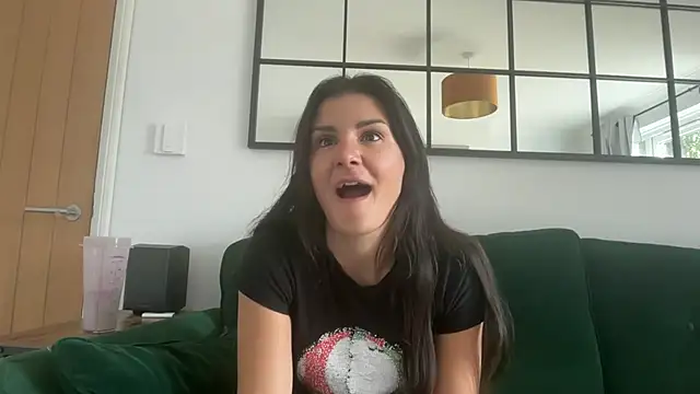 Petitecookie online show from 09/12/25, 10:59