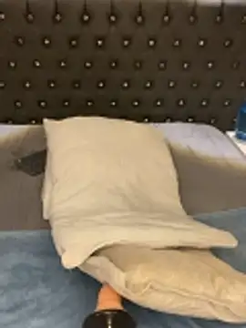 Nicky gh online show from 12/21/25, 09:22