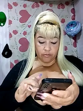 BonniAdams online show from 12/21/25, 12:40