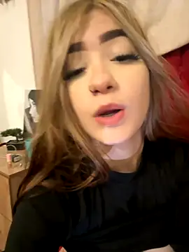 akirahattori online show from 10/19/25, 10:21