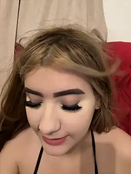 akirahattori online show from 10/21/25, 02:12