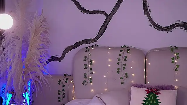 soidai miiu online show from 12/16/25, 09:31